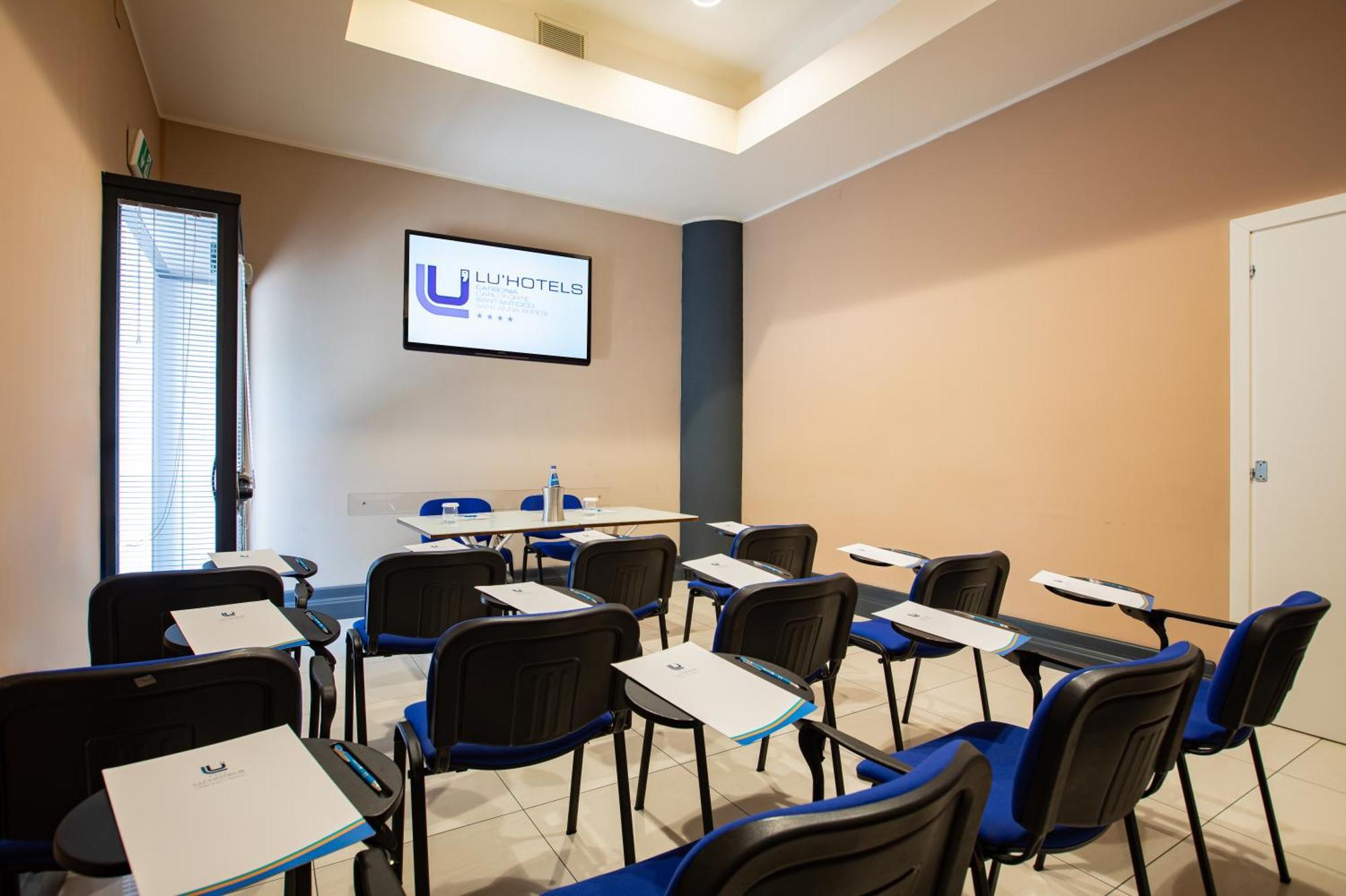 Lu' Hotel Carbonia Luaran gambar